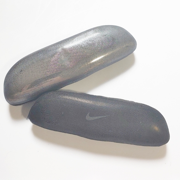 nike sunglasses case